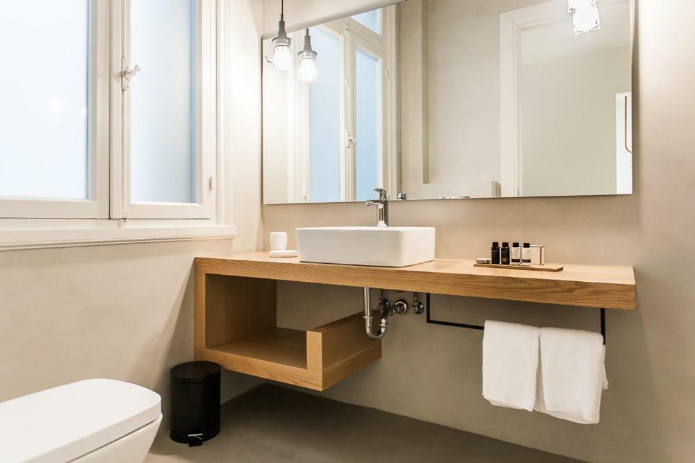 Monastiraki Suites By Livin Urbban Athens Luaran gambar