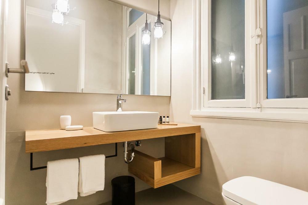 Monastiraki Suites By Livin Urbban Athens Luaran gambar
